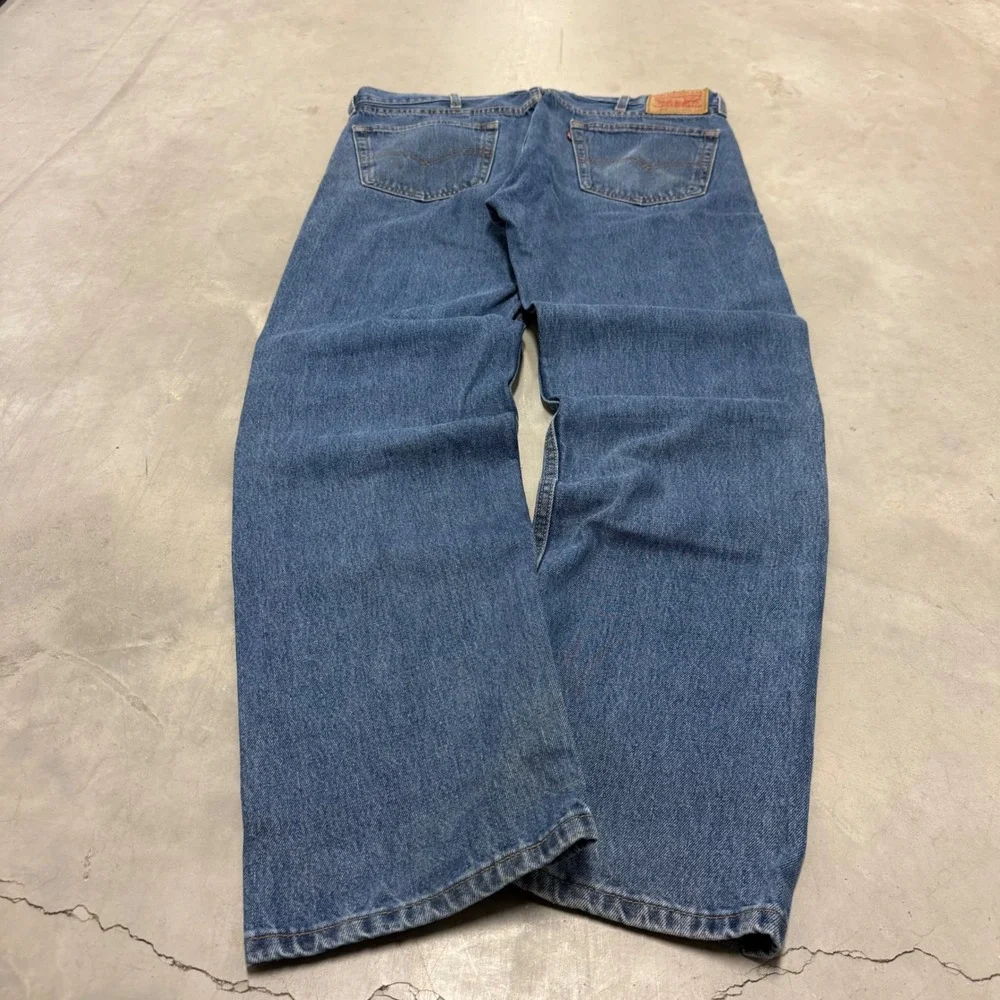 Levis size 38x34